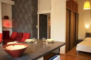 Appart Ambiance - Sathonay Lyon Apartment
