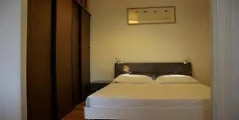 Apartment Appart Ambiance - Sathonay Lyon France